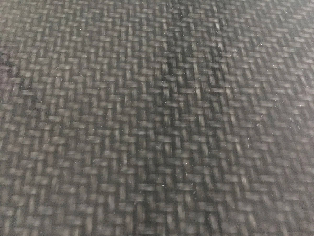 Offenporiges Carbon Gloss Offenporiges Carbon Gloss